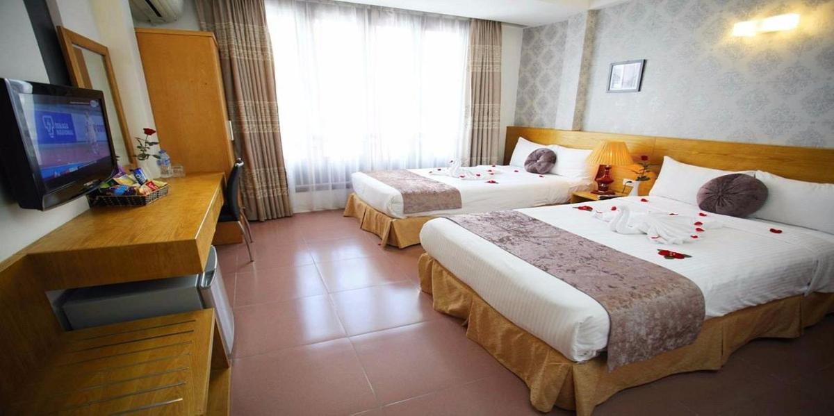 Mayhouse Travel Hanoi Exterior photo