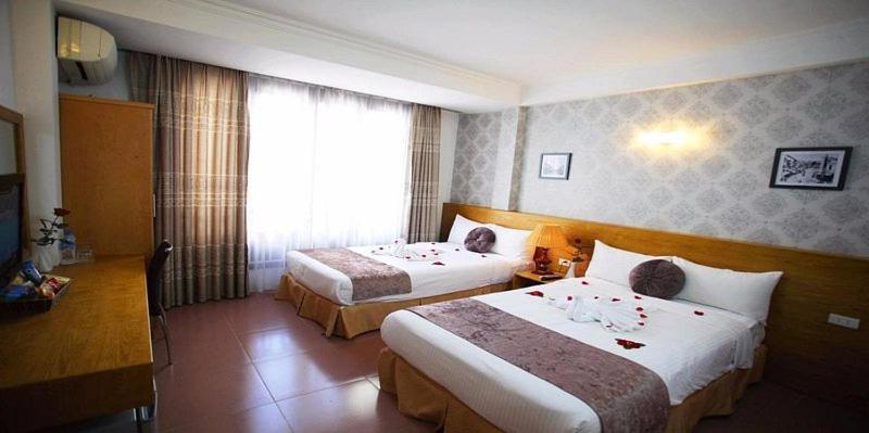 Mayhouse Travel Hanoi Room photo